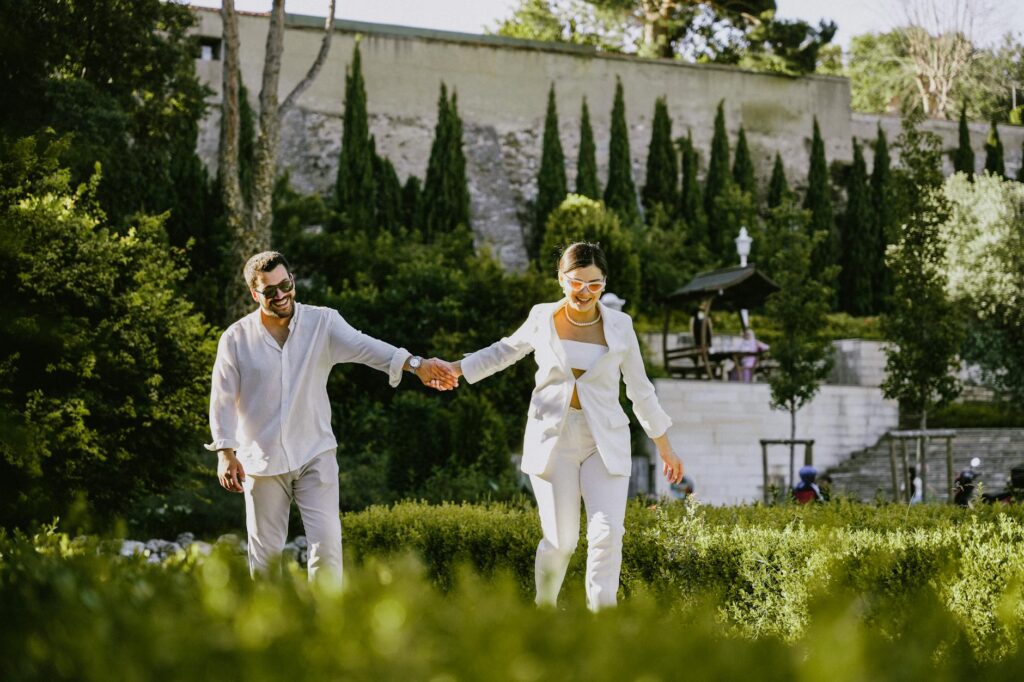 The Zodiac Signs That Will Experience Romance Twists in June - Featured image
