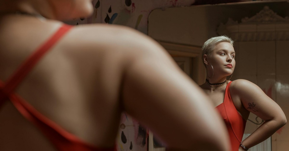 12 Soft Changes That Can Transform How a Woman’s Image Is Perceived