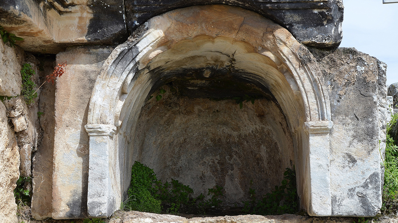 Plutonium (Pluto's Gate), a sacred cave believed to be an entrance to the underworld and the oldest local sanctuary, Hierapolis, Phrygia, Turkey