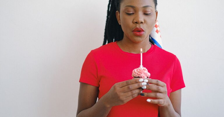 13 American traditions that honestly need to go - Featured image