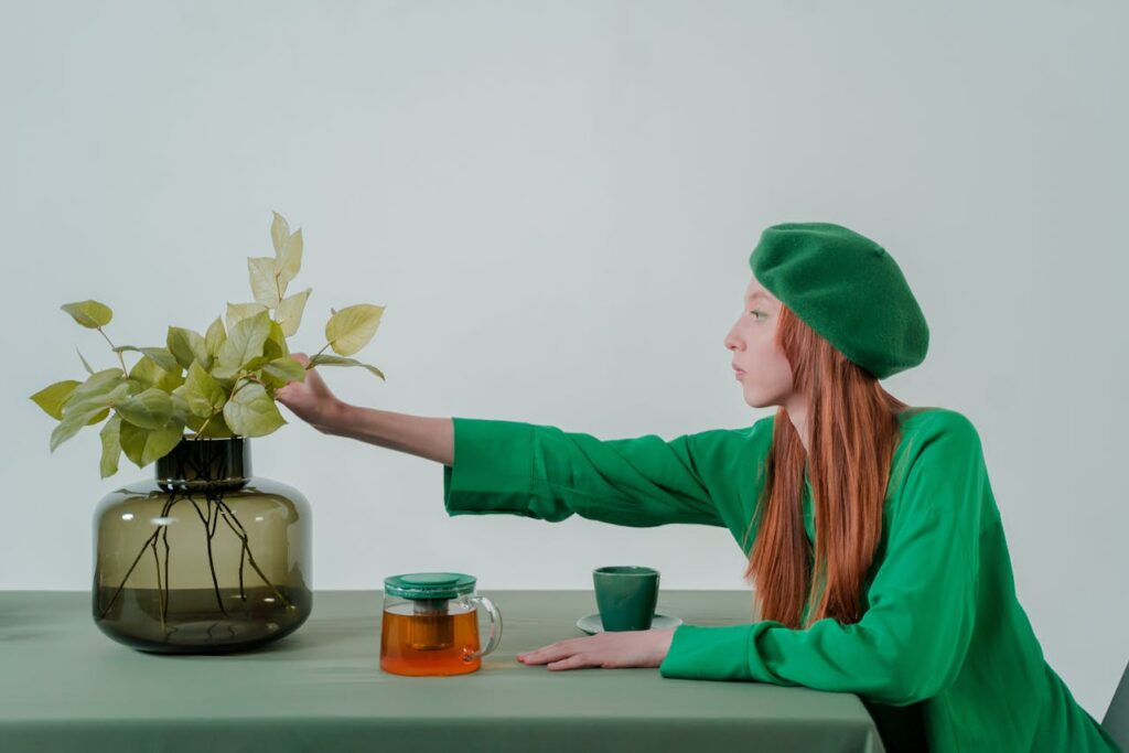 People Who Love Green Often Have These Surprising Personality Traits - Featured image