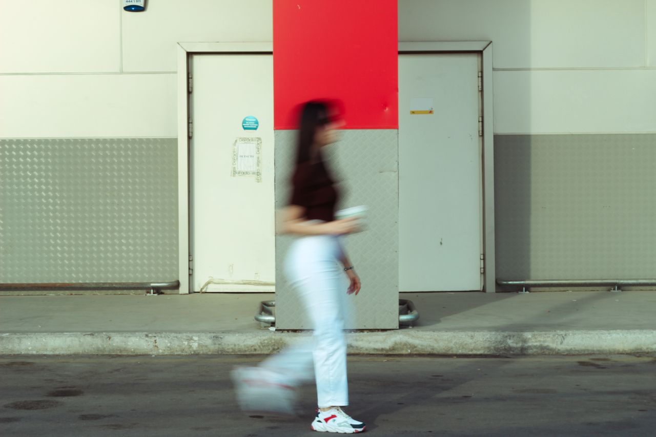 Experts Say, People Who Walk Fast Usually Have These 7 Interesting Personality Traits