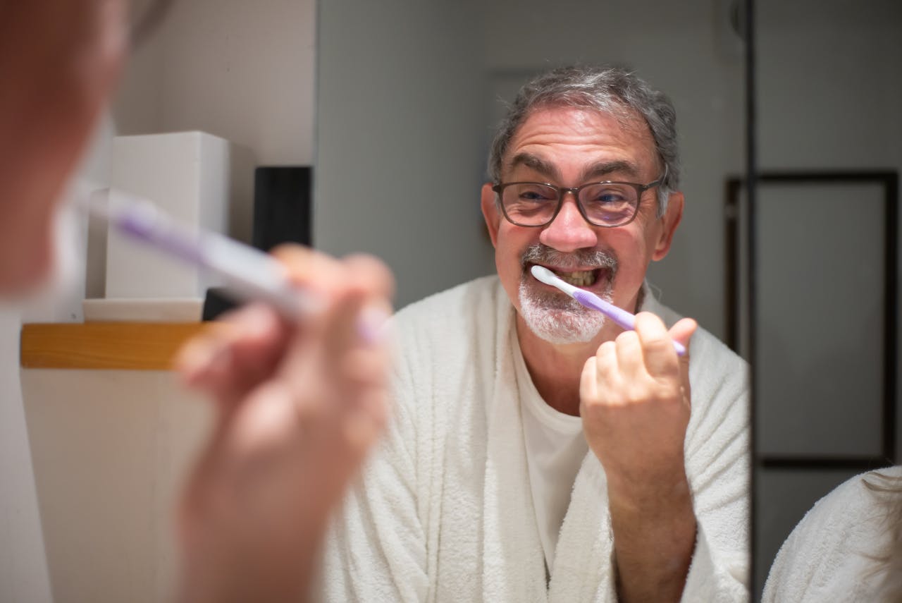 11 Traits Married Men Display When Pursuing Younger Women