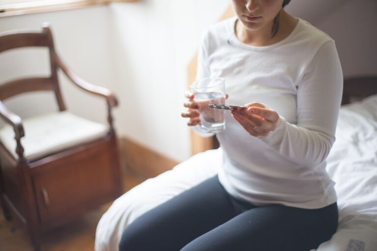She Thought She Was Taking Ibuprofen. She Swallowed Something Else. - Featured image