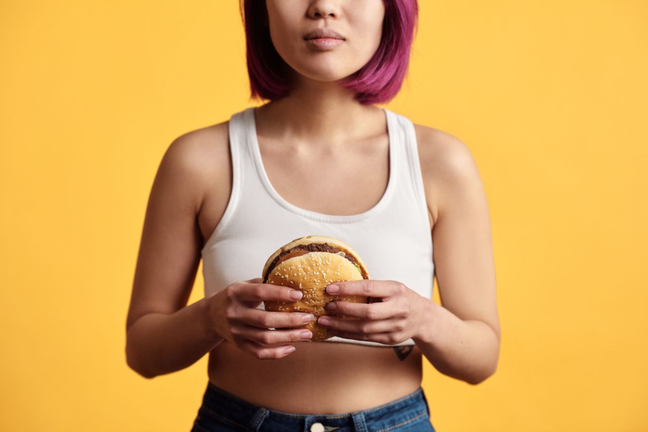 8 Foods to Skip for Better Brain Health, According to Experts