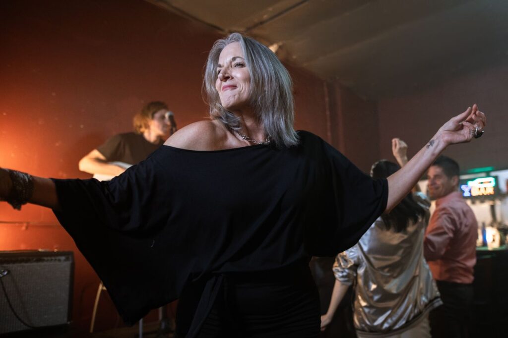 12 Types of Women Who Thrive After Divorce - Featured image