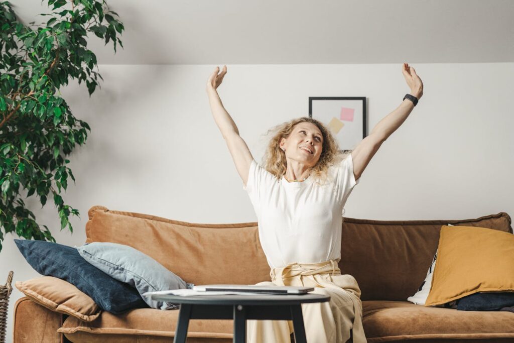 Woman Explains Life Hack: ‘You Don’t Have to Pay Rent or Own a Home’ - Featured image