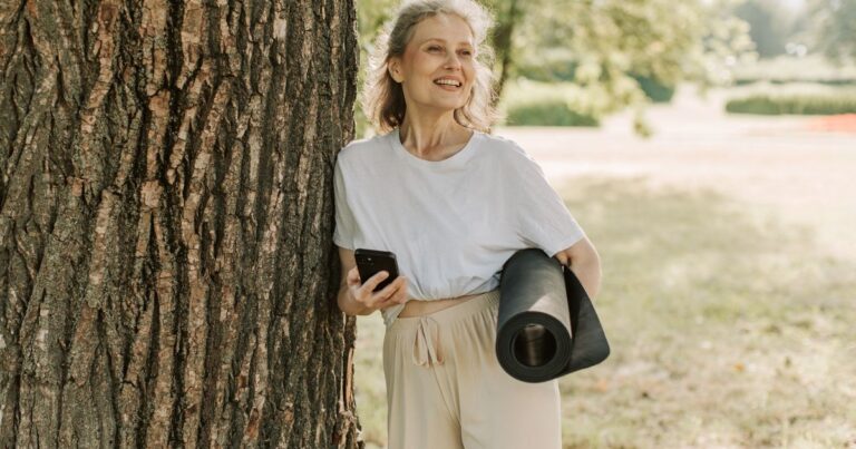 11 Real Reasons So Many Women End Up Alone After 60 - Featured image