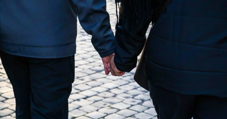 10 Research-Backed Habits That Strengthen a Marriage for the Long Haul - Featured image