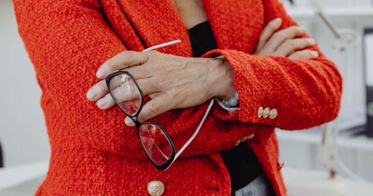 13 Things People Wear That Make Others Treat Them Better - Featured image