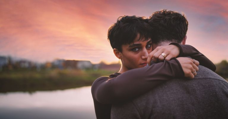 10 Little “White Lies” That Are Slowly Damaging Your Relationship - Featured image
