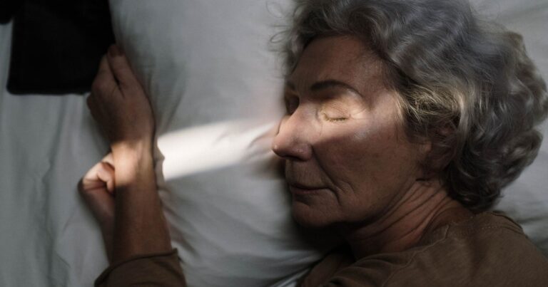 9 Sleep Hygiene Tips for Women Over 50 to Sleep Deeply - Featured image