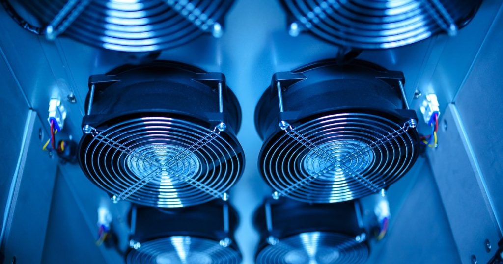 How much water do AI data centers actually use? Here’s why everyone is angry - Featured image