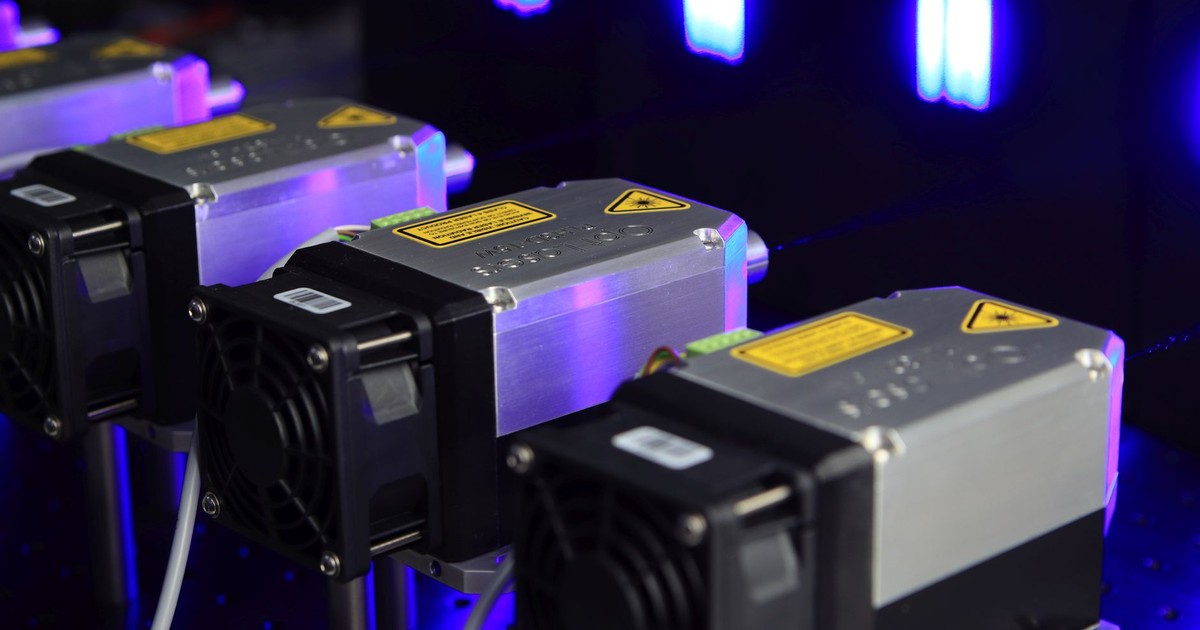 In-depth view of advanced laser equipment used for precise engraving and cutting.