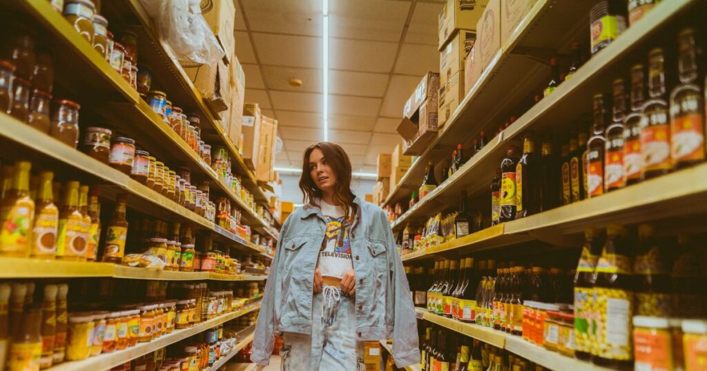 How Supermarket Soundtracks Manipulate Your Brain into Buying More - Featured image