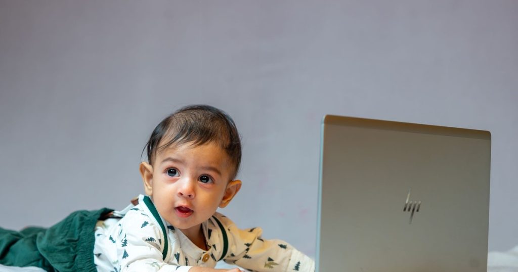 Parents Are Using AI to Pick Baby Names and It Reveals Something Interesting - Featured image