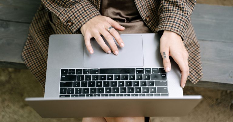 13 Hidden Internet Fees That Are Quietly Raising Your Bill - Featured image