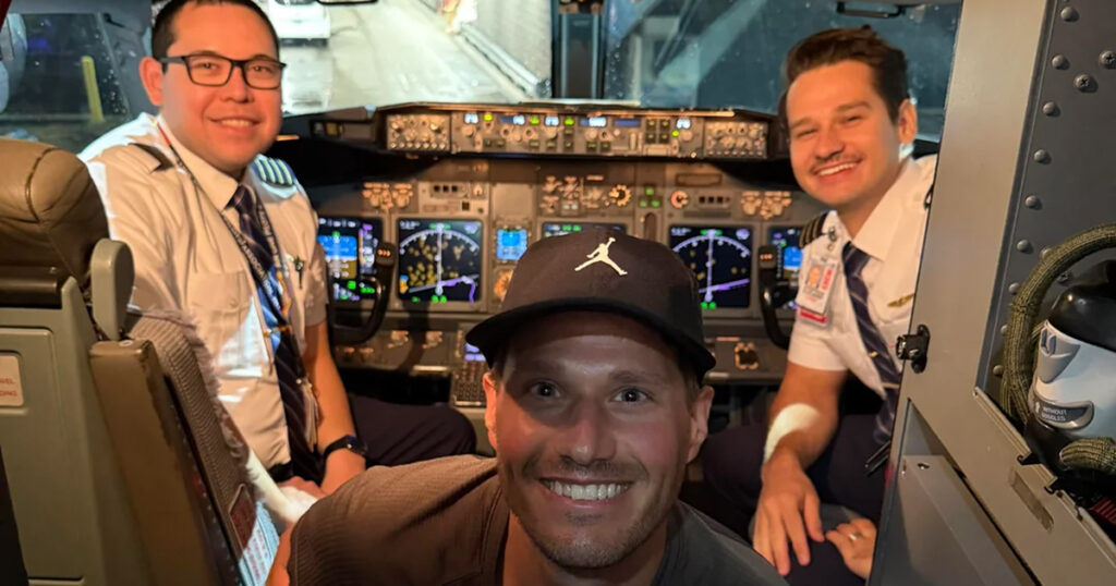 Captains flying with passenger