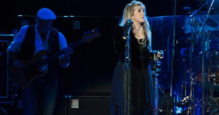 Stevie Nicks’ most iconic song was inspired by misunderstanding a Southern woman’s accent - Featured image