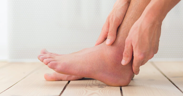 Swollen legs and pancreatic cancer: the symptom most people dismiss - Featured image