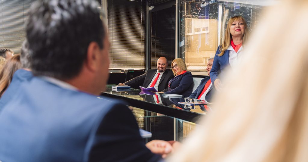 Parents Booed Trump and Walked Out of Their Own School Board Meeting - Featured image