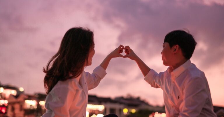 The Relationship Red Flag Each Zodiac Sign Can’t Seem to Resist - Featured image