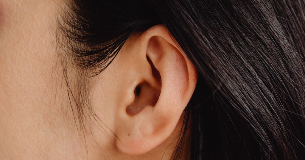 Her hallucinations told her she had a brain tumor. They were right. - Featured image