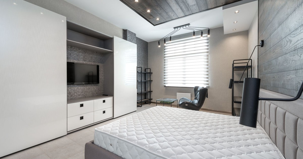 5 Smart Ways to Downsize Without Losing the Things You Love Most