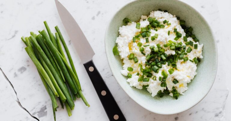Cottage Cheese Is Selling Out Everywhere—But the Protein Might Not Be What You Expect - Featured image