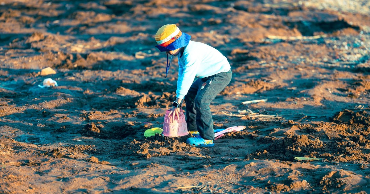 The “selfish only child” myth? Psychologists say it’s just wrong