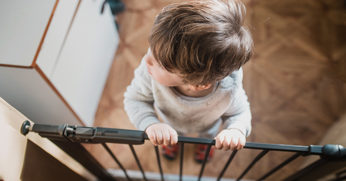 15 Parenting Trends to End Now, According to Everyone