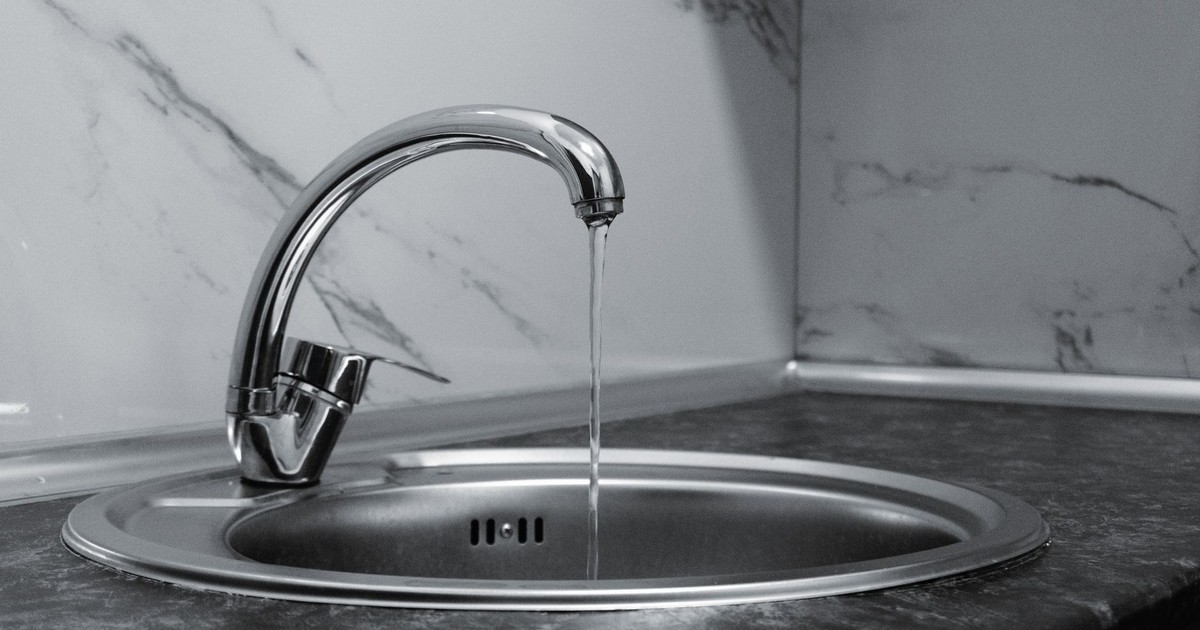 Why You Keep Getting Ants at the Kitchen Sink (And How to Stop Them)